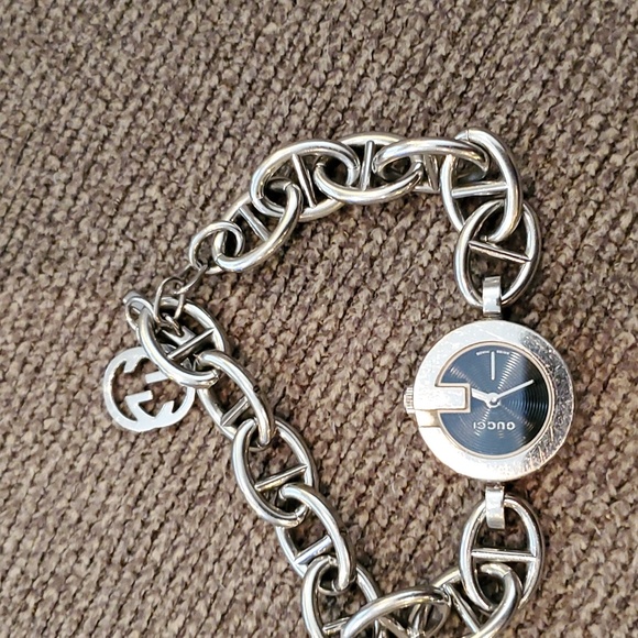 Gucci silver bracelet watch - Picture 5 of 6